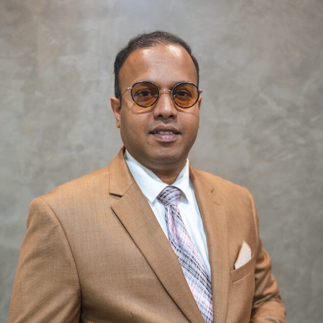 Ravin Raghu Warren